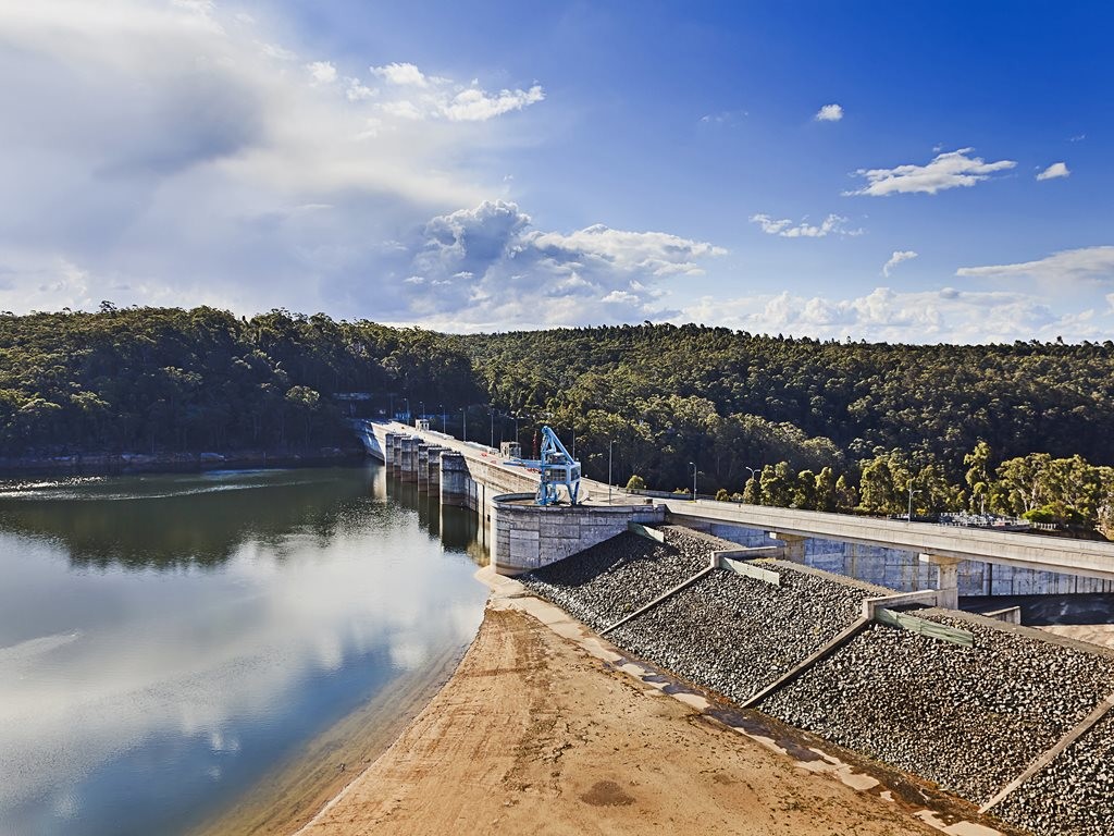 GHD together with joint venture partner Stantec has been awarded an AUD14.5 million concept design contract for the proposed raising of Warragamba Dam, which stores approximately 80 percent of Sydney&rsquo;s drinking water supply. Image: Getty Images
