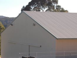 EconoClad®: PIR Insulated wall and roofing solution