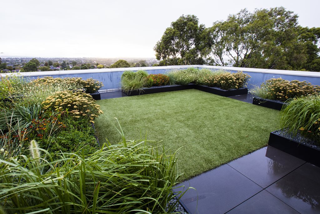 Rooftop garden in Melbourne fosters office liveability | Architecture ...