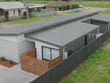 Bondor’s InsulLiving® building system combines InsulWall® walling and SolarSpan® roofing products