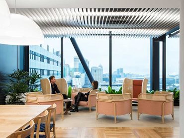 SAS330, SAS500 and SAS750 ceiling systems were installed in the office spaces, cafe, lift lobbies and circulation areas