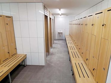 Duracube lockers with bench seating