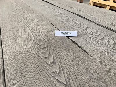 Enhanced Veneer European Oak Product Image