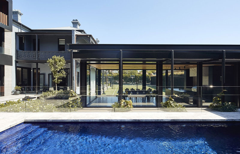 Italianate house New Zealand coastal pool