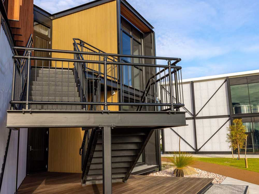 Integrating Style And Safety With Handrails And Balustrades ...