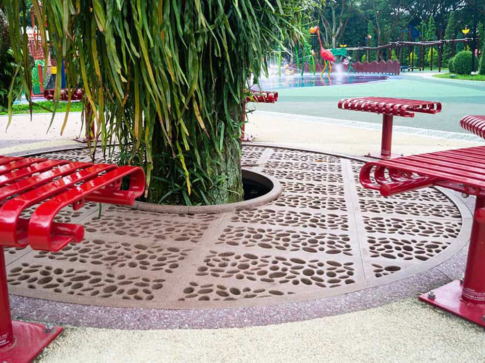 Jonite tree grates 