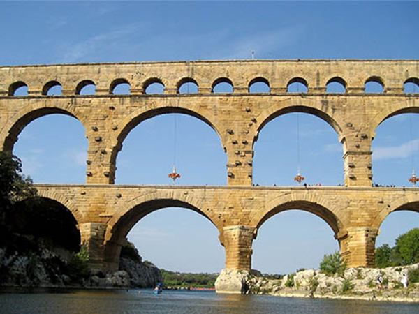 Roman Architecture Famous Buildings From Ancient Rome Architecture   Pont Du Gard 2.aspx