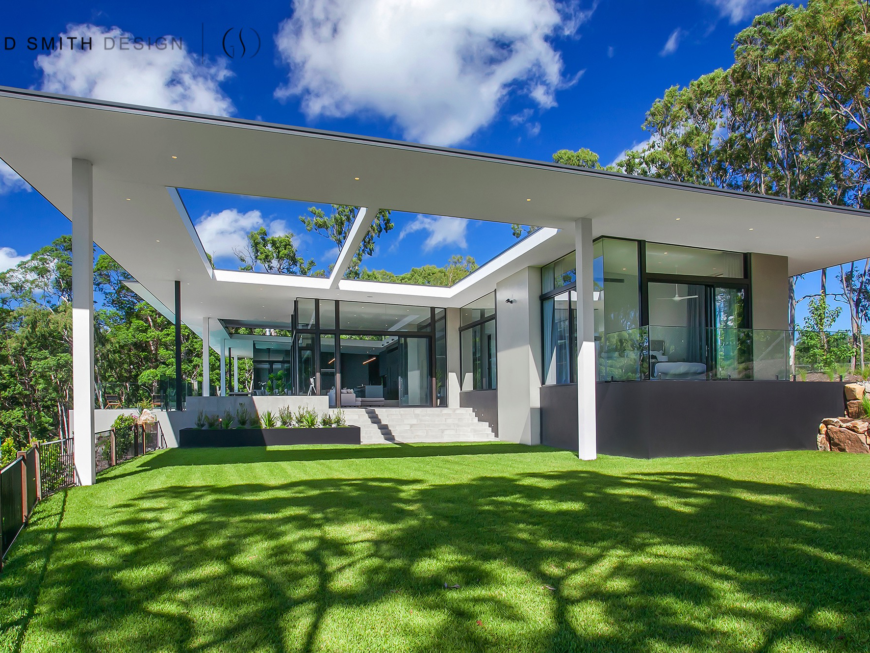 Gerard Smith of Gerard Smith Design&nbsp;has picked up the Building Designers Association Australia 2018 Design Excellence Award for his Panorama House design.&nbsp; Photographer: Paul Smith Images
