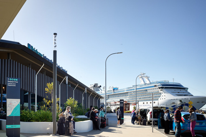 brisbane international cruise terminal shuttle bus