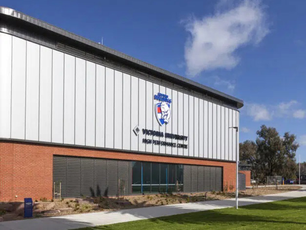 UniCote® LUX panels on Whitten Oval facade