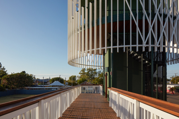 the globe lookout