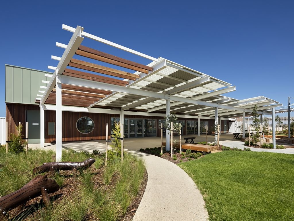 Saltwater Community Centre by Croxon Ramsay Architects wins 2016 Sustainability Awards - Public Building prize