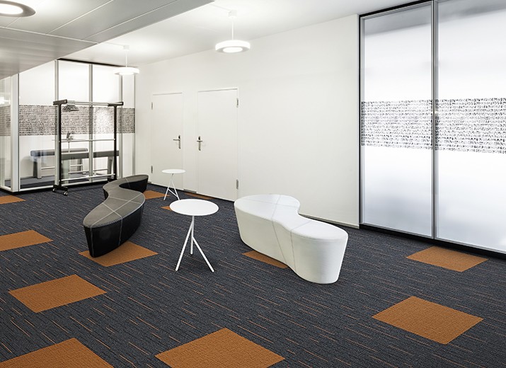 Zipline carpet tile