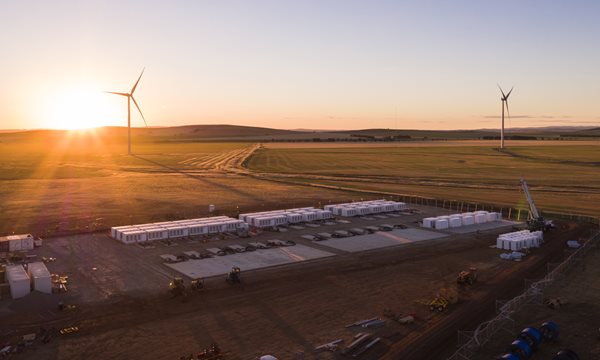 The delivery of additional Tesla Powerpacks strengthens Neoen’s Hornsdale Power Reserve’s position as the largest battery in the world.