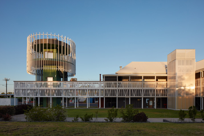 the globe lookout