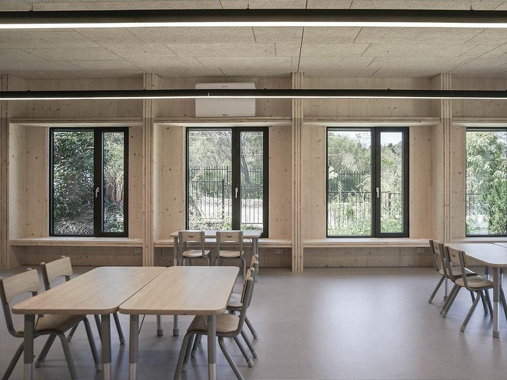 The mass timber classroom at German International School Sydney