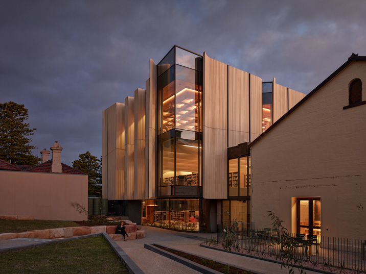 Warrnambool Library