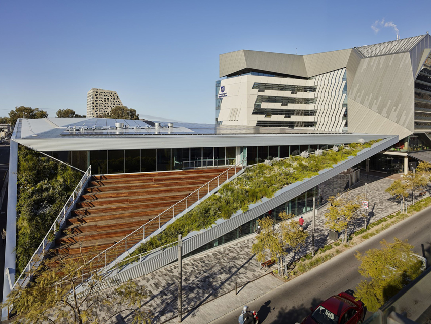 A social hub designed for the South Australian landscape 