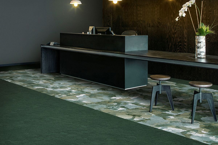 Fluid& carpet tiles